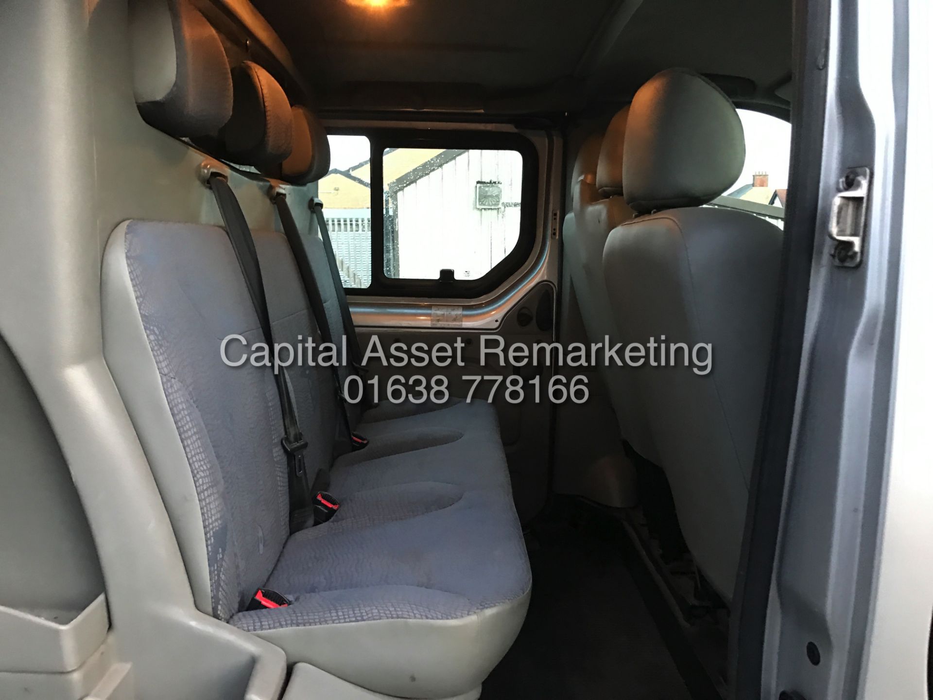 On Sale RENAULT TRAFIC 1.9DCI LONG WHEEL BASE DUELINER 6 SEATER - 05 REG - SILVER - AIR CON - WOW!!! - Image 19 of 19