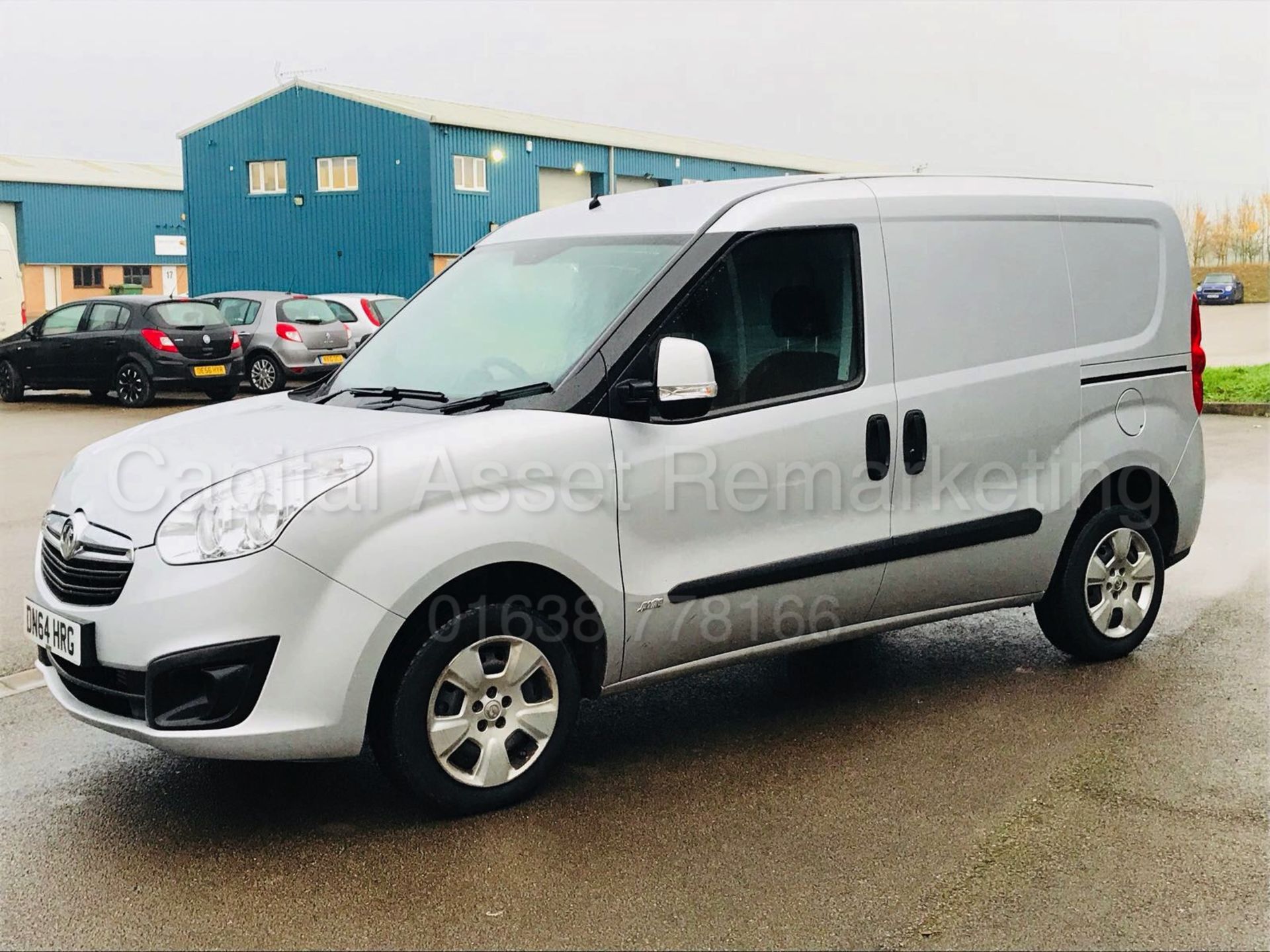 VAUXHALL COMBO 2000 L1H1 'SPORTIVE' (2015 MODEL) 'CDTI - 90 BHP' **AIR CON** (1 OWNER FROM NEW) - Image 3 of 19