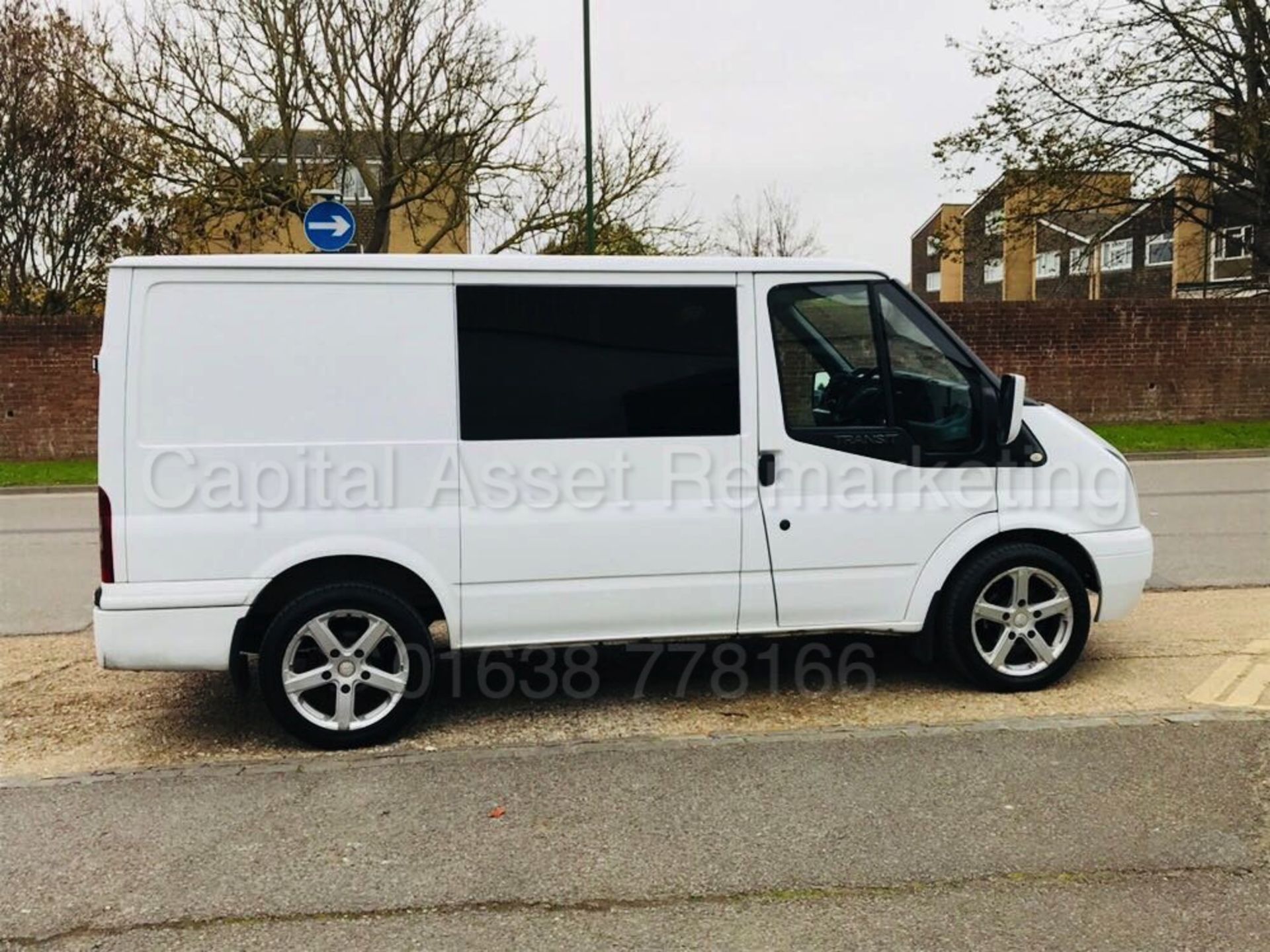 FORD TRANSIT 85 T260 SWB *SPORTY* (2010 MODEL) '2.2 TDCI - 85 PS - 5 SPEED' (NO VAT - SAVE 20%) - Image 6 of 22
