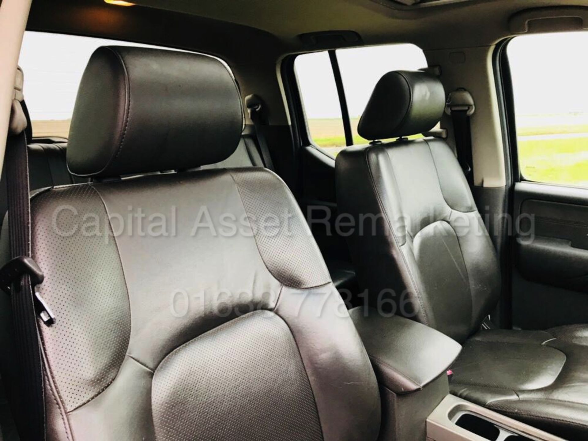 NISSAN NAVARA 'AVENTURA' DOUBLE CAB PICK-UP (2008 MODEL) '171 BHP - 6 SPEED' *A/C -LEATHER -SAT NAV* - Image 20 of 24