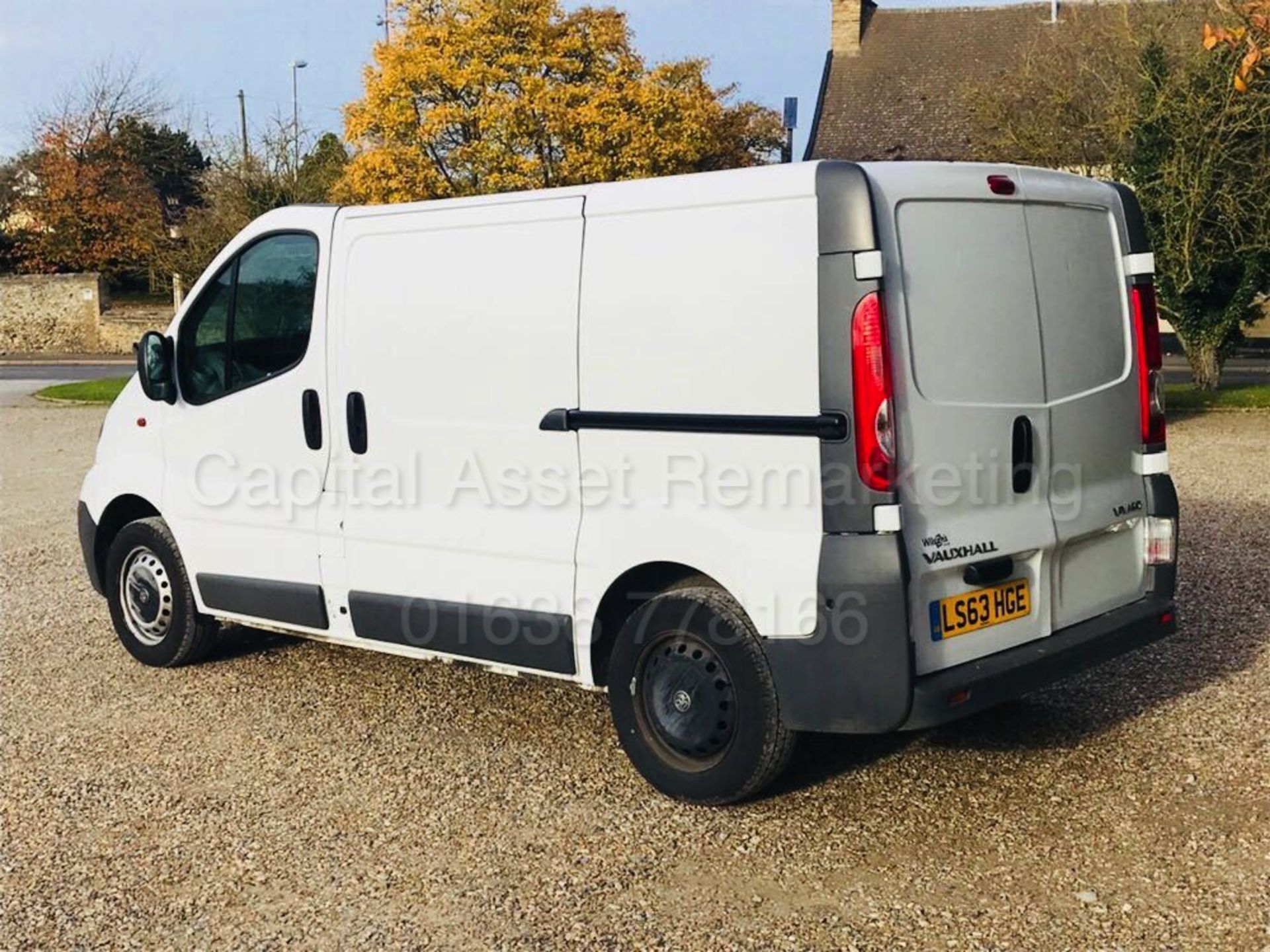 VAUXHALL VIVARO 2700 SWB (2014 MODEL) '2.0 CDTI - 90 BHP - 6 SPEED' **AIR CON** (1 FORMER KEEPER) - Image 5 of 20