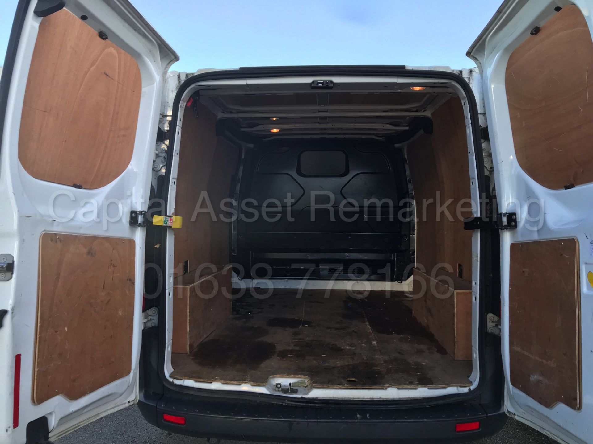 (On Sale) FORD TRANSIT CUSTOM '270 ECO-TECH' (2014) '2.2 TDCI - 100 BHP - 6 SPEED' *35,000 MILES* - Bild 18 aus 31