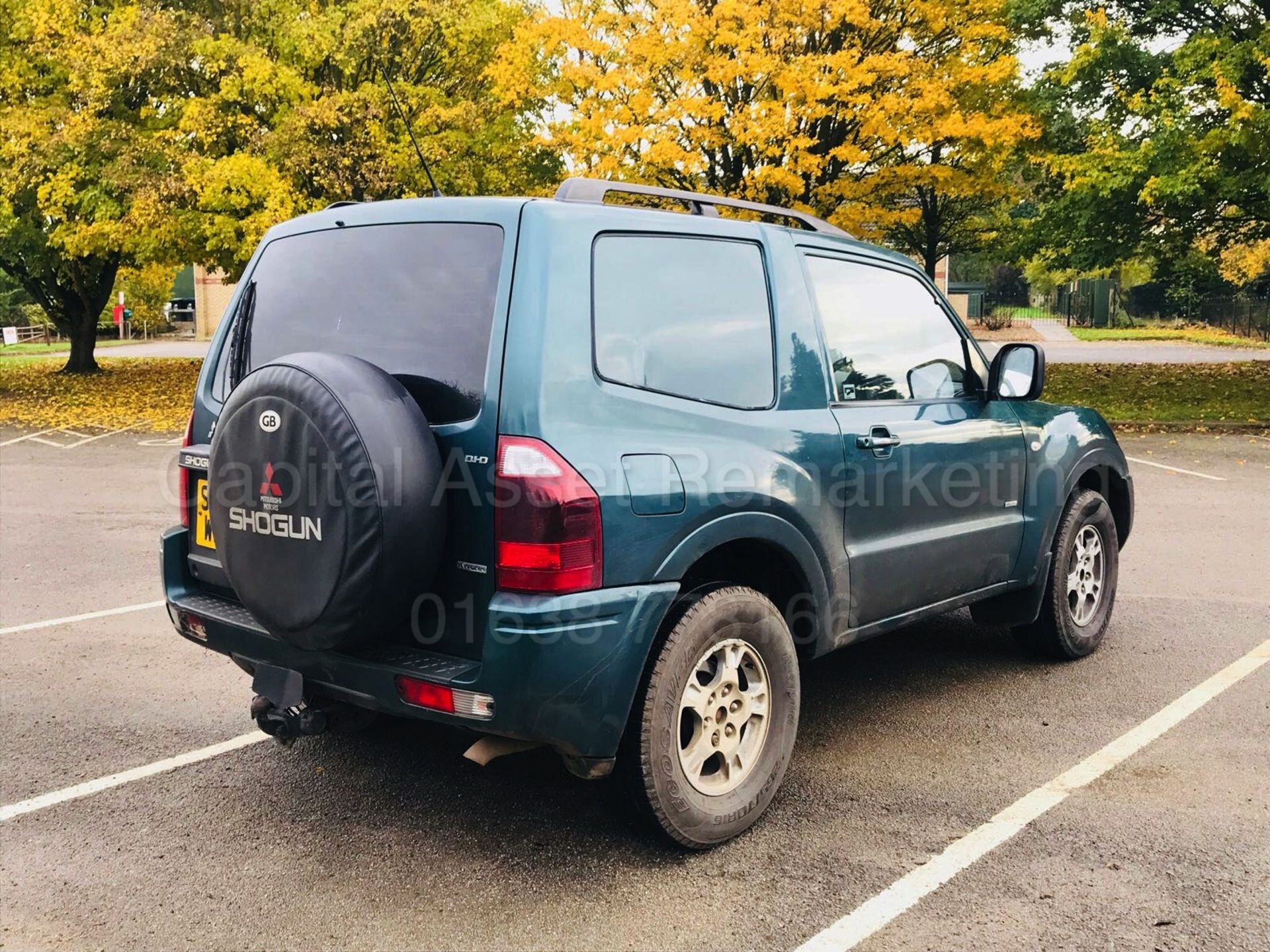 MITSUBISHI SHOGUN SWB '4 WORK - COMMERCIAL' (2004 - 04 REG) '3.2 DI-D - 161 BHP - 5 SPEED' (NO VAT) - Image 7 of 17