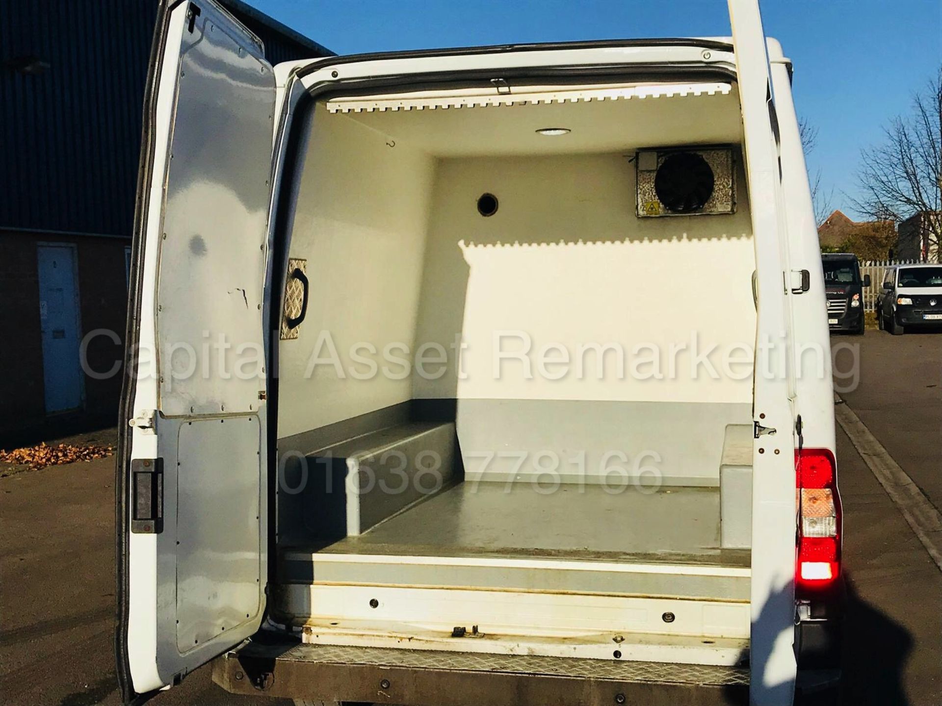 FORD TRANSIT 125 T350 'LWB - FRIDGE / FREEZER VAN' (2014) '2.2 TDCI - 125BHP - 6 SPEED' **SAT NAV** - Bild 13 aus 23