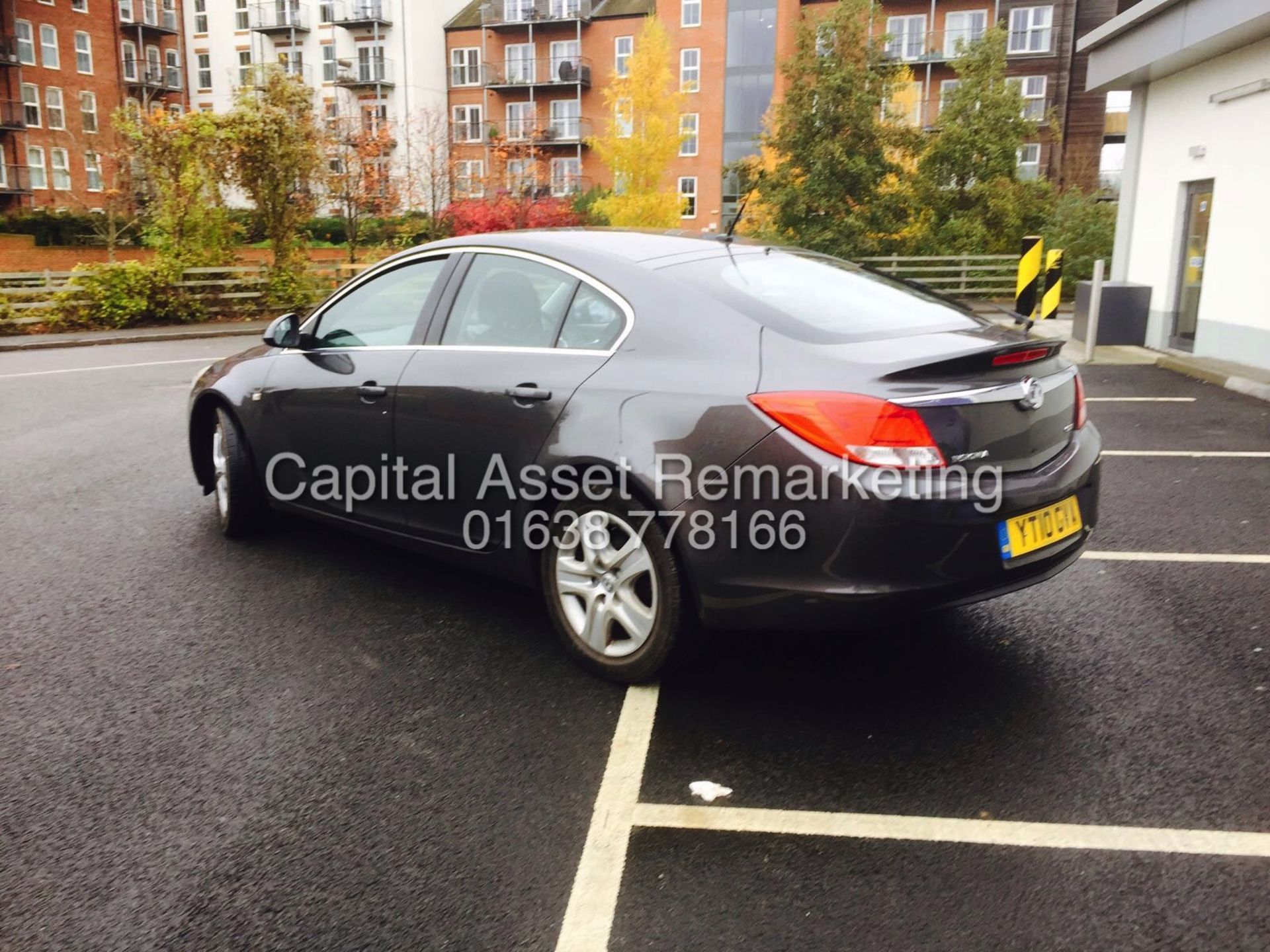 VAUXHALL INSIGNIA 2.0CDTI "EXCLUSIVE" 130BHP - 6 SPEED" CLIMATE - CRUISE - ELEC PACK (NO VAT !!!) - Image 7 of 15