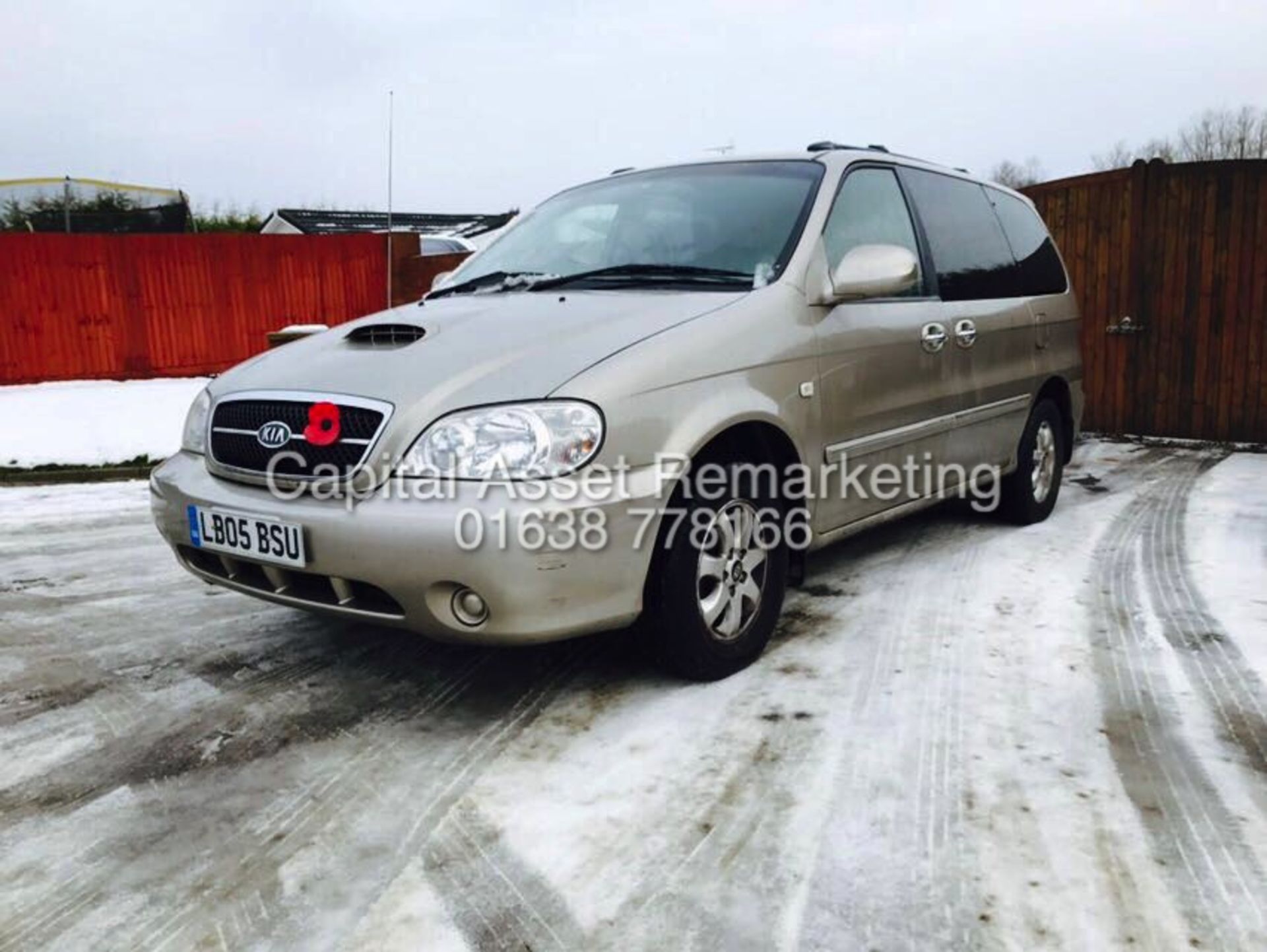 (ON SALE) KIA SEDONA LE 2.9TD 7 SEATER "MPV" AIR CON - LOW MILEAGE - SERVICE HISTORY - NO VAT!!!!! - Image 4 of 14