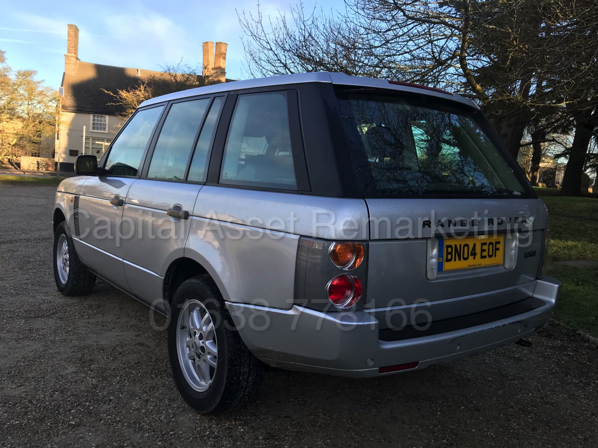 RANGE ROVER VOGUE (2004 - 04 REG) '2.9 TD6 - 177 BHP - AUTO - LEATHER - SAT NAV' (NO VAT - SAVE 20%) - Image 7 of 38