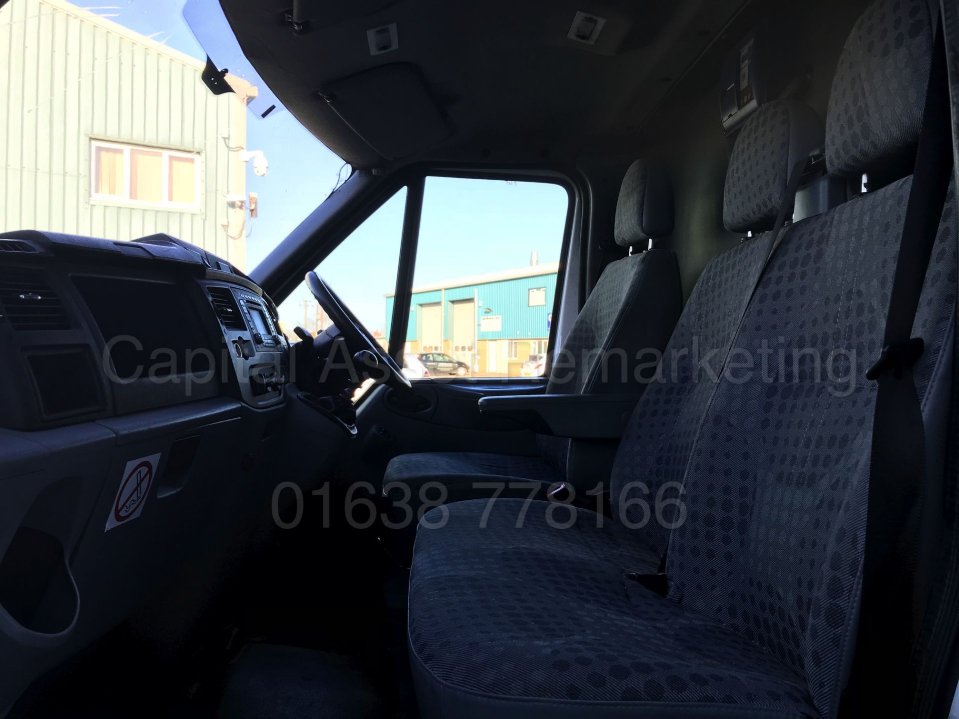 FORD TRANSIT 125 T350 'LWB - FRIDGE / FREEZER VAN' (2014 - 14 REG) '125 BHP - 6 SPEED' **SAT NAV** - Image 13 of 26