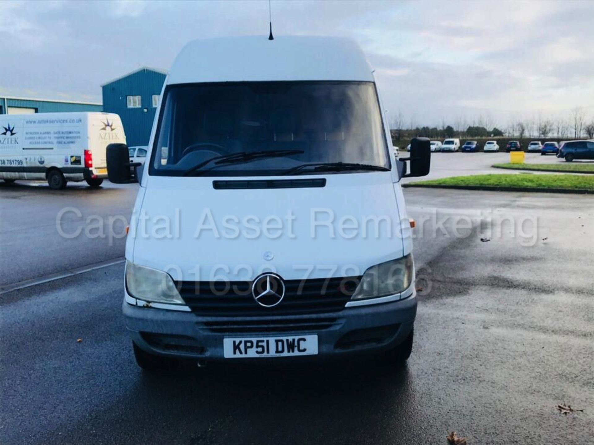 MERCEDES-BENZ SPRINTER 311 CDI 'MWB HI-ROOF' (2001 - 51 REG) '2.2 CDI - 110 BHP - 5 SPEED' (NO VAT) - Image 11 of 24