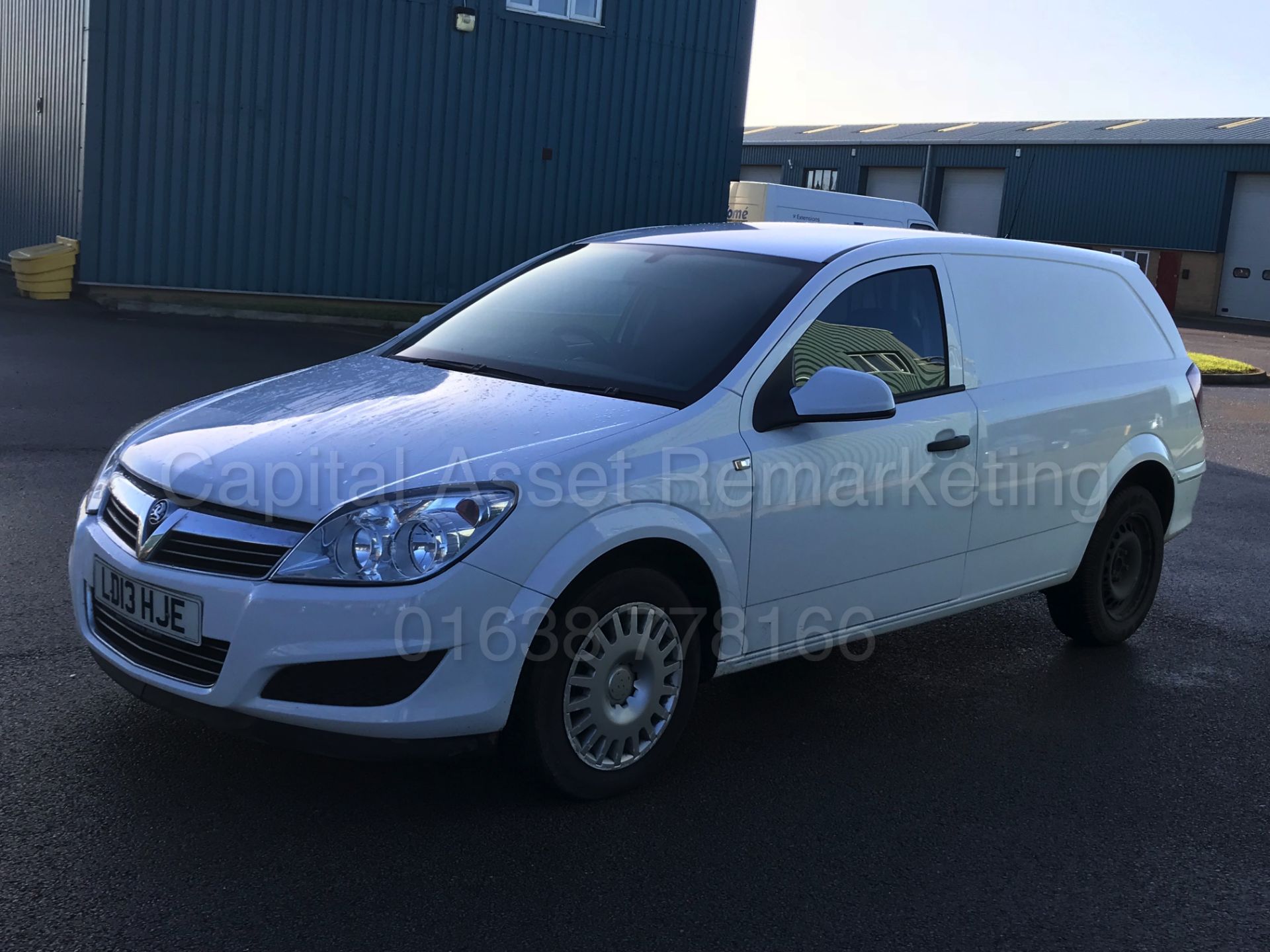 (On Sale) VAUXHALL ASTRA 'CLUB - ECOFLEX' VAN (2013 - 13 REG) '1.7 CDTI - 110 BHP - 6 SPEED - A/C' - Image 6 of 22