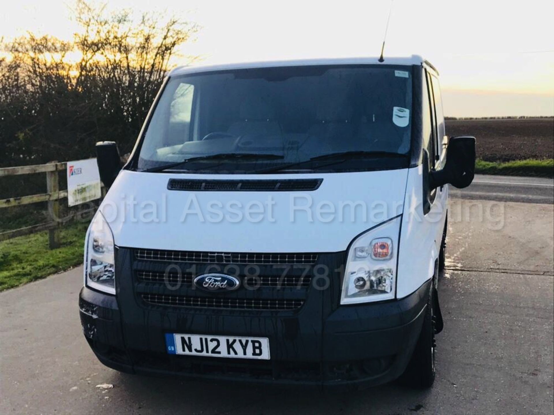 FORD TRANSIT 100 T280 FWD SWB (2012 - 12 REG) '2.2 TDCI - 100 BHP - 5 SPEED' **LOW MILES** - Image 8 of 19