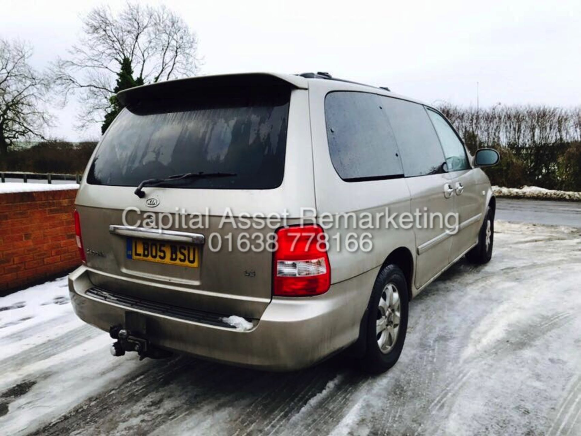 (ON SALE) KIA SEDONA LE 2.9TD 7 SEATER "MPV" AIR CON - LOW MILEAGE - SERVICE HISTORY - NO VAT!!!!! - Image 8 of 14