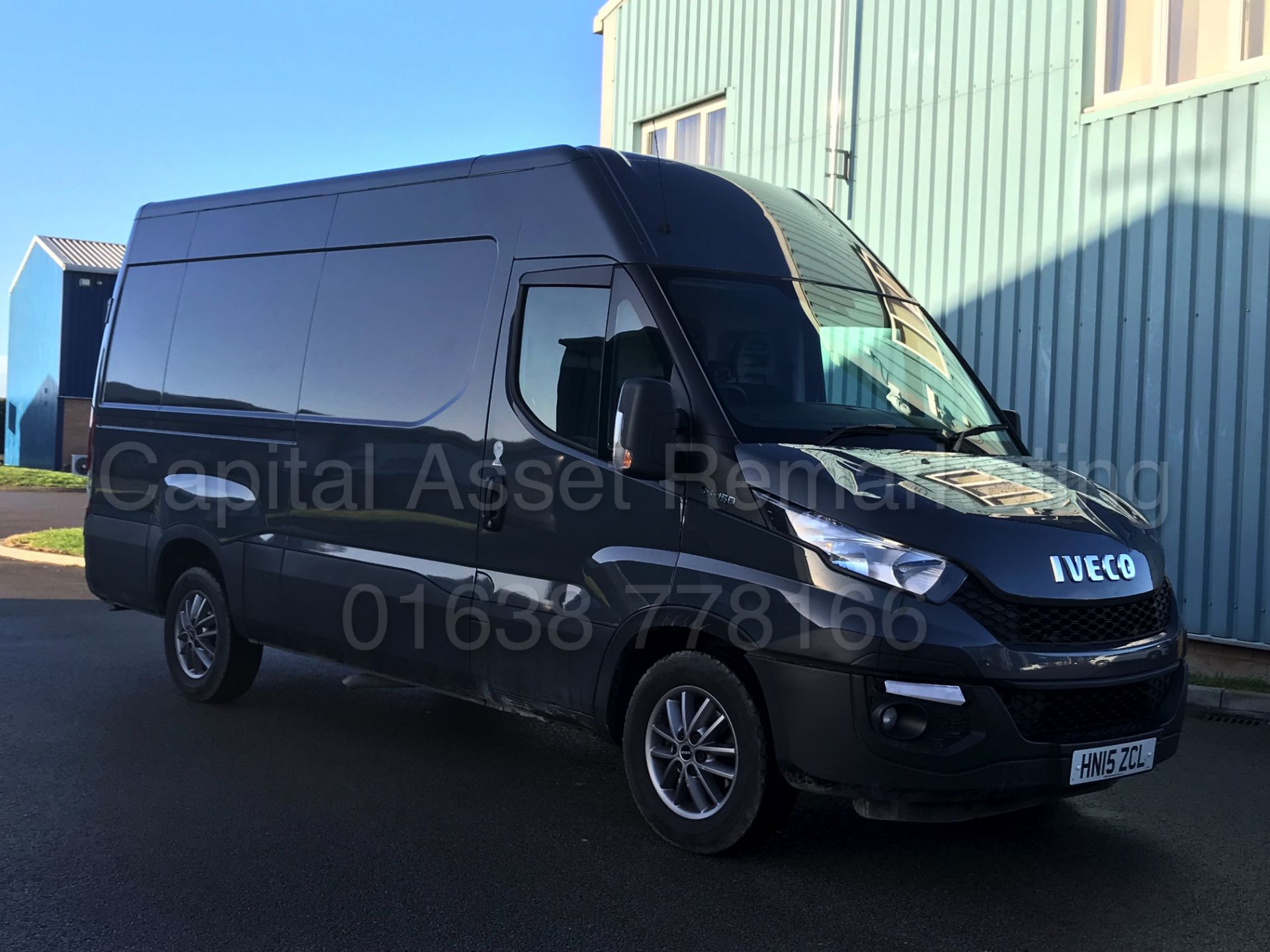 IVECO DAILY 35S15 'MWB HI-ROOF' (2015 - LATEST MODEL) '2.3 DIESEL - 146 BHP - 6 SPEED' **AIR CON**