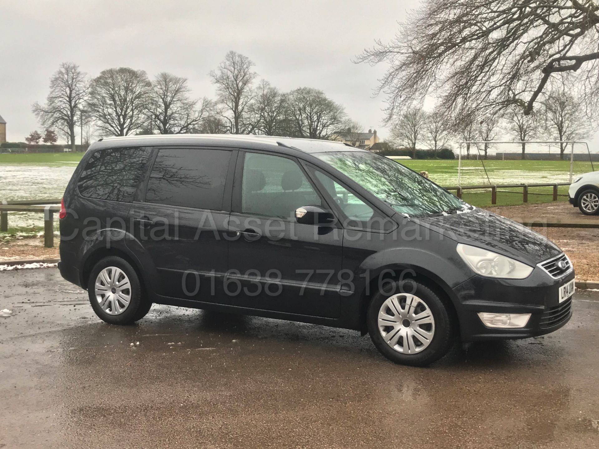 ON SALE FORD GALAXY 'ZETEC' 7 SEATER (2014 - 14 REG) 2.0 TDCI - 140 BHP POWER SHIFT (1 OWNER) FSH!!! - Image 10 of 30