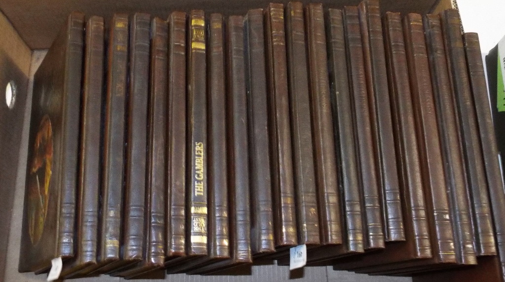 A set of 21 Time Life The Old West series books, and the Dictionnaire Des Peintres, Sculpteurs, - Image 3 of 4