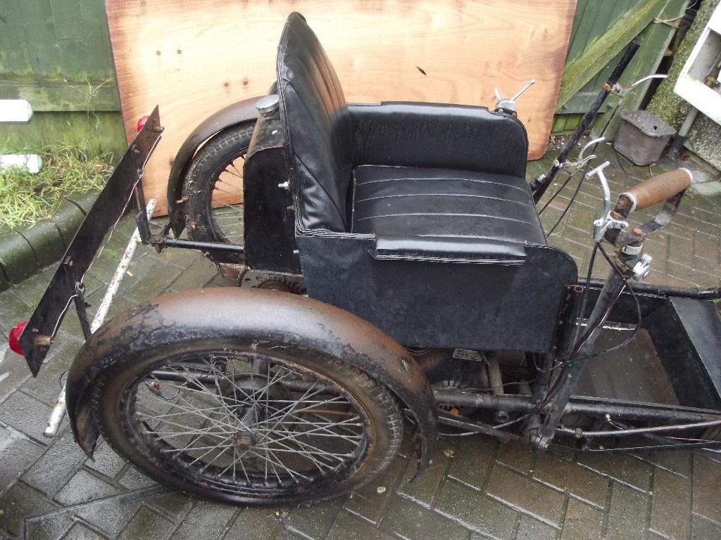 A 1940s Argson Runnymede Invalid Carriage restoration project, black. - Image 4 of 6