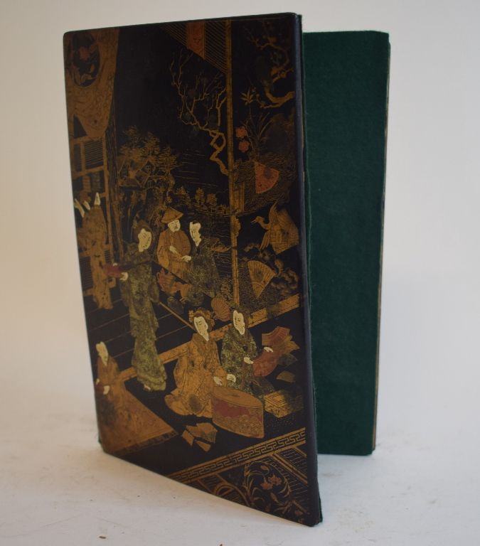 A lacquered blotter, with chinoiserie de - Image 2 of 2