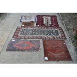 A Kelim rug, with floral motifs, 166 x 91 cm,