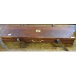 An oak gun case, 83 cm wide,