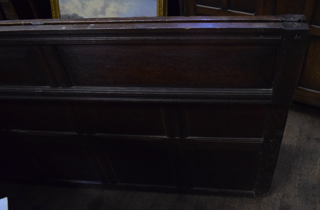 A 17th century oak and elm box settle, w - Image 3 of 4