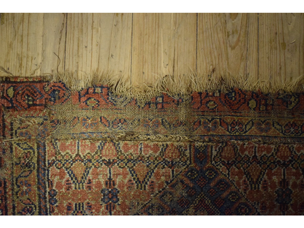 A Persian runner, with stylised floral m - Image 5 of 11