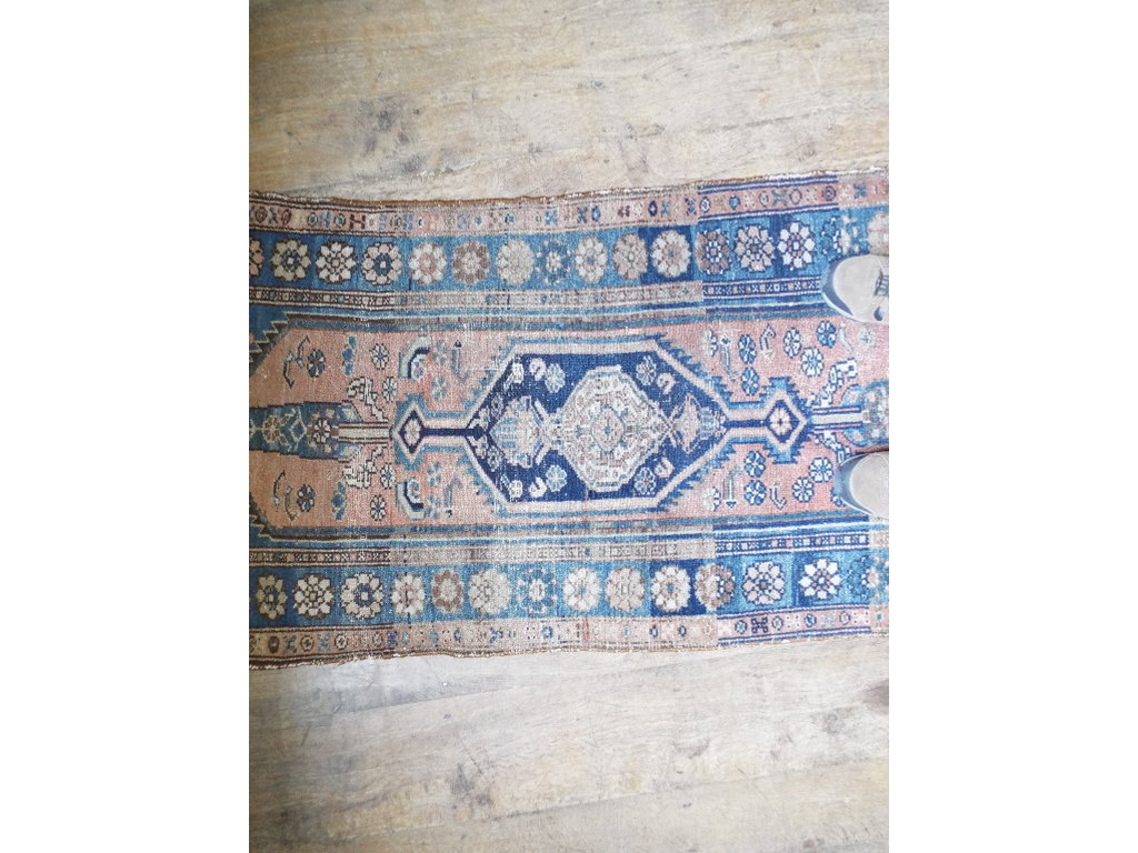 A Persian rug, decorated geometric motif - Image 2 of 3