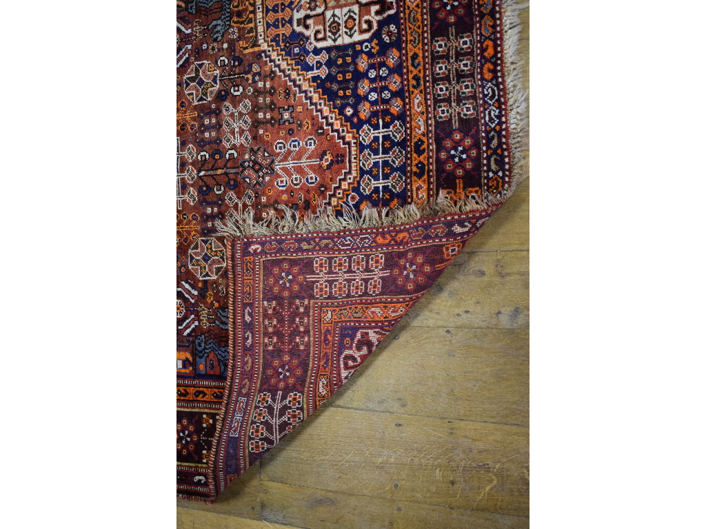 A Persian Qashqai Rug, 250 x 168 cm - Image 2 of 3