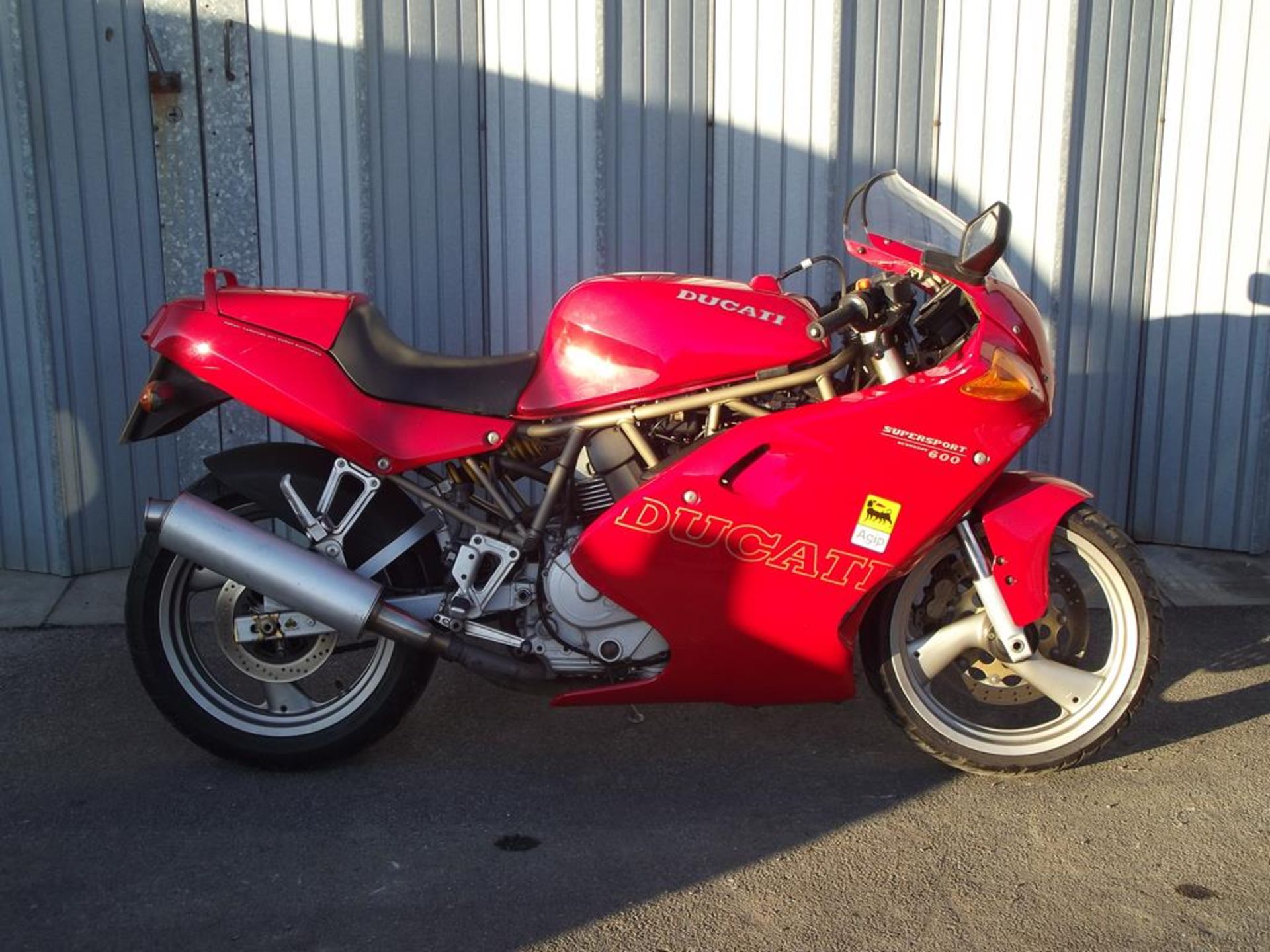 A 1997 Ducati 600 SS, registration number R536 KFW, frame number ZDM 600S004158,