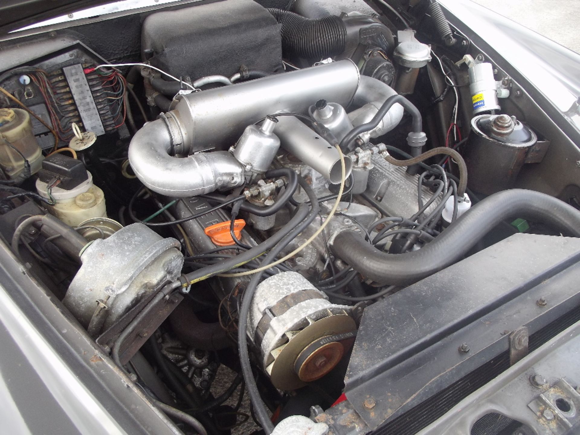 A 1969 Rover P5B saloon, registration number HDR 720F, grey. - Image 3 of 3