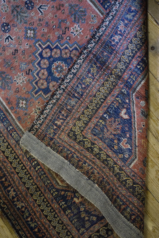 A Persian Qashqai rug, - Bild 3 aus 3