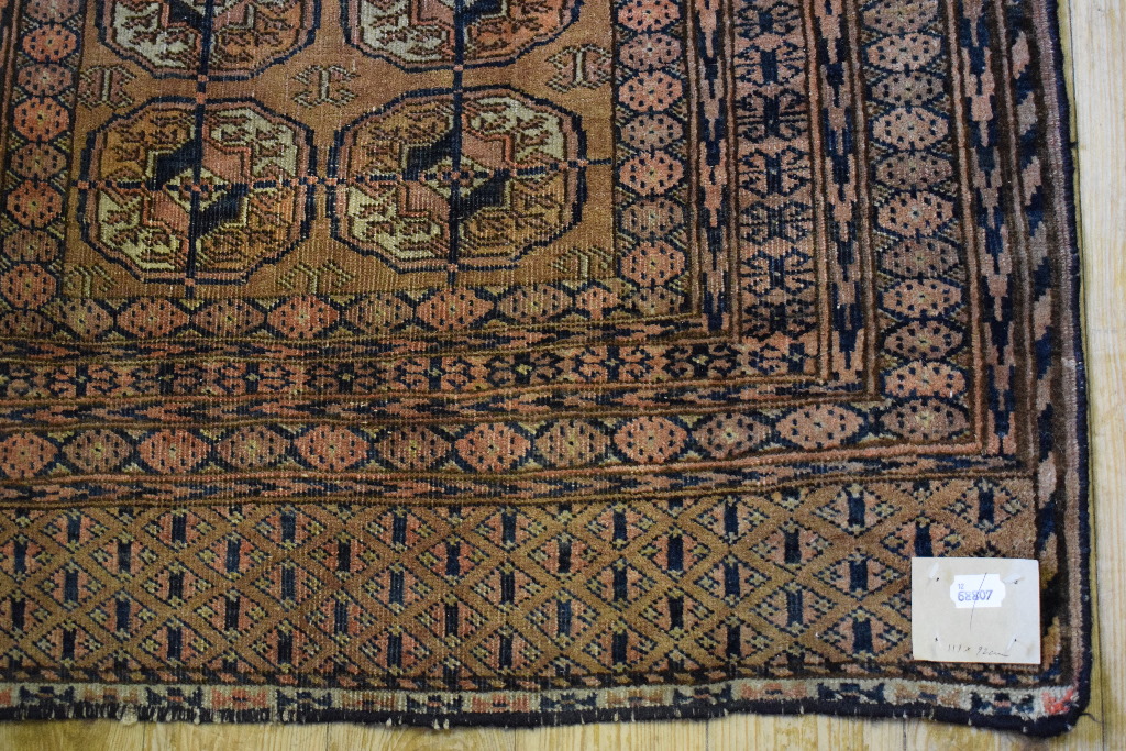 A Turkman rug, - Bild 2 aus 4