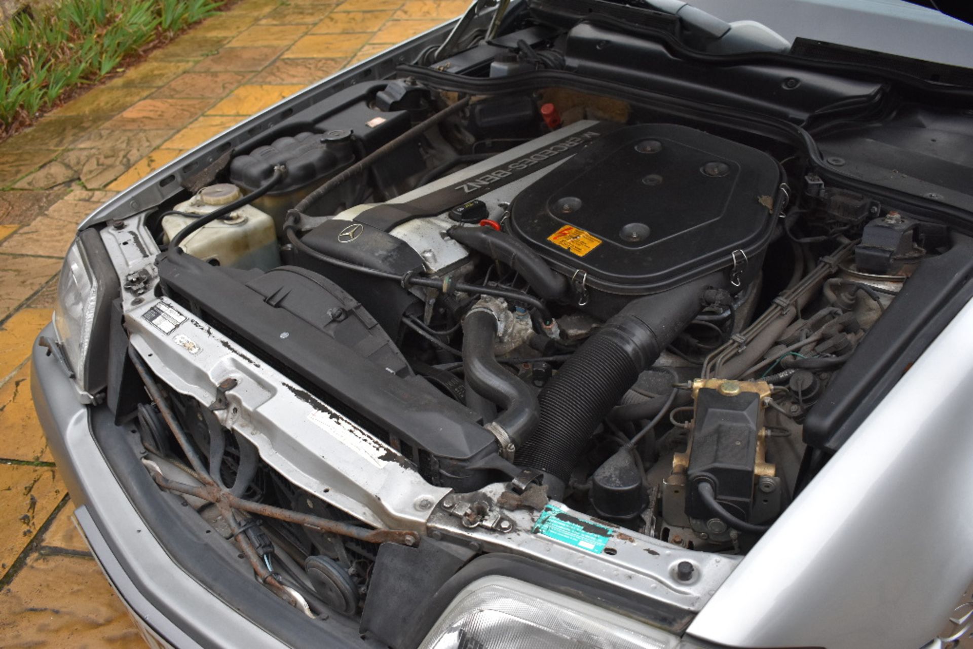 A 1990 Mercedes-Benz SL300, registration number G851 TBD, silver. - Image 4 of 6