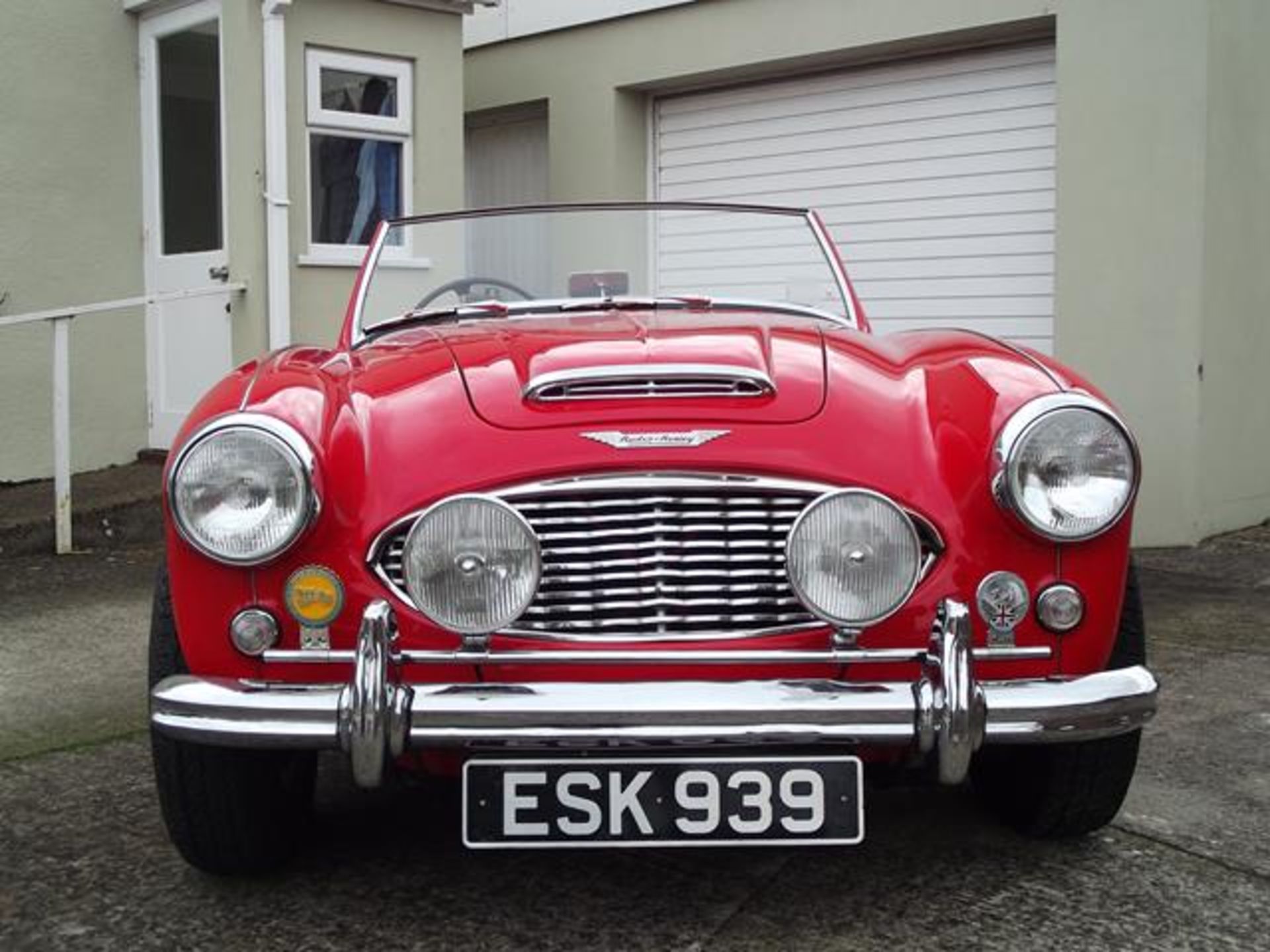 A 1959 Austin Healey 100-6, registration number ESK 939, chassis number BM4LS74919, Colorado red. - Image 5 of 6