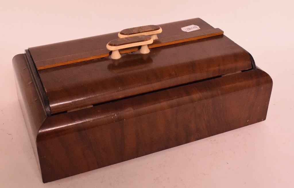 A silver plated canteen of cutlery, a similar table service, a pair of glass inkwells, - Image 3 of 3