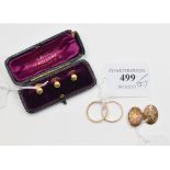 A set of three 18ct gold dress studs, approx. 2.1 g, cased, a 15ct gold cufflink, approx. 5.