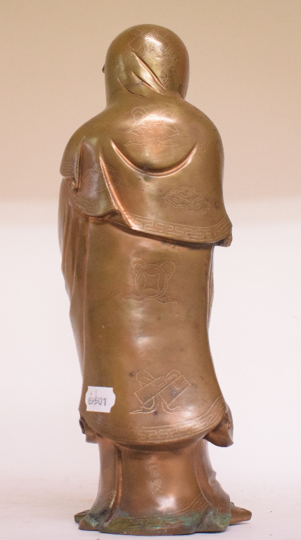 An Eastern bronze figure, in the form of Bodhidharma, - Image 3 of 9