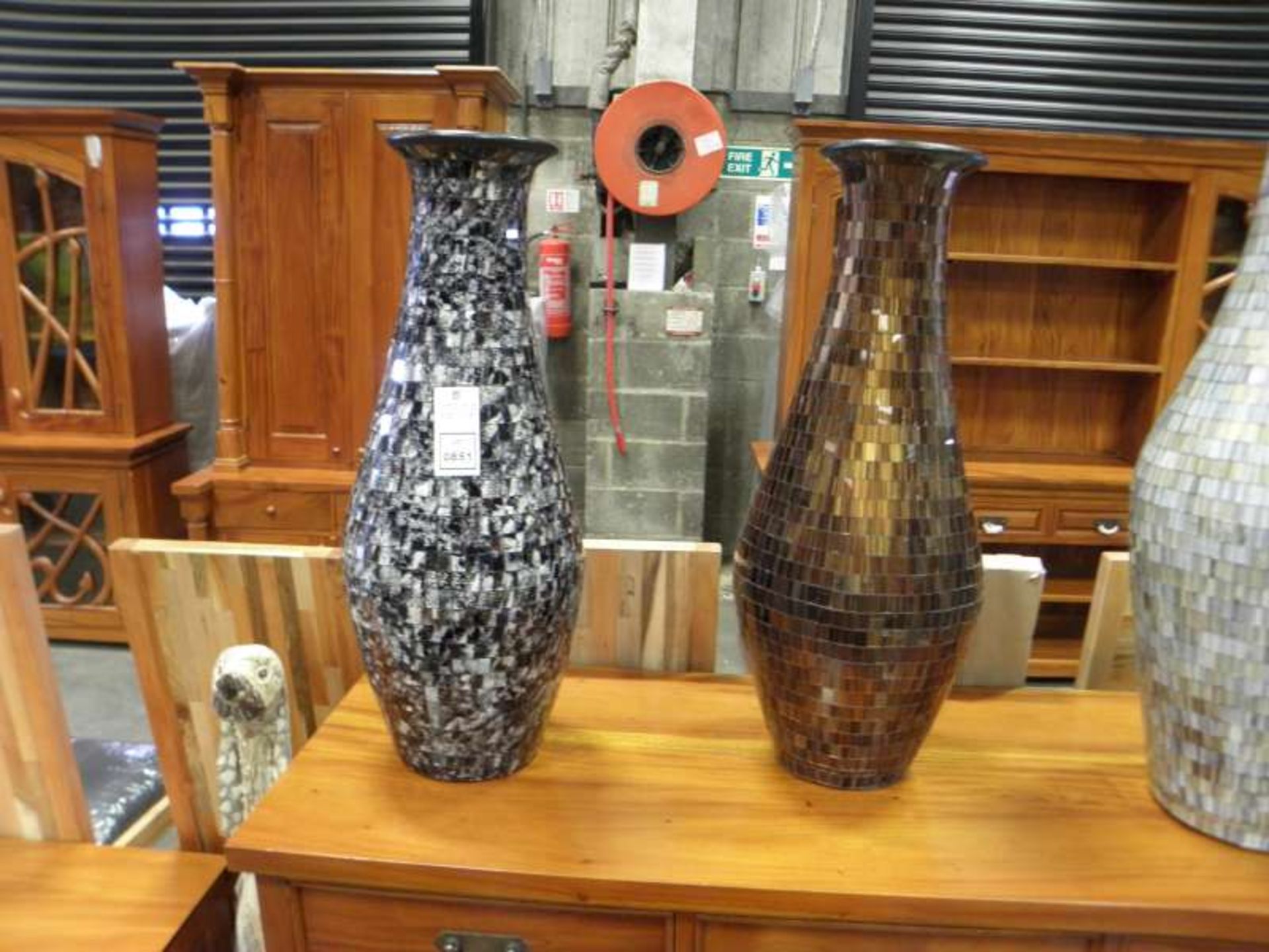2 X MOSAIC VASES IN VARIOUS COLOURS AND SIZES