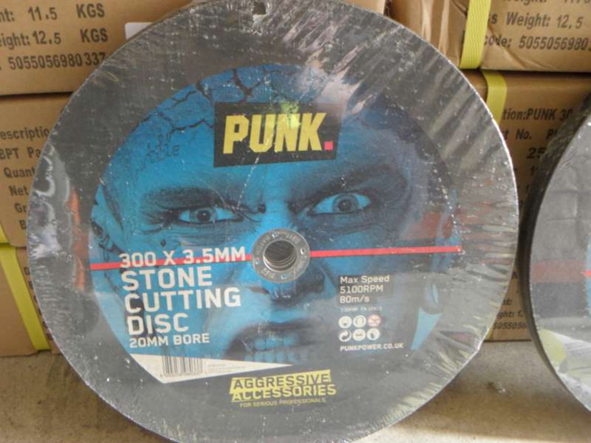 200 X PUNK 300 MM STONE CUTTING DISCS IN 8 BOXES