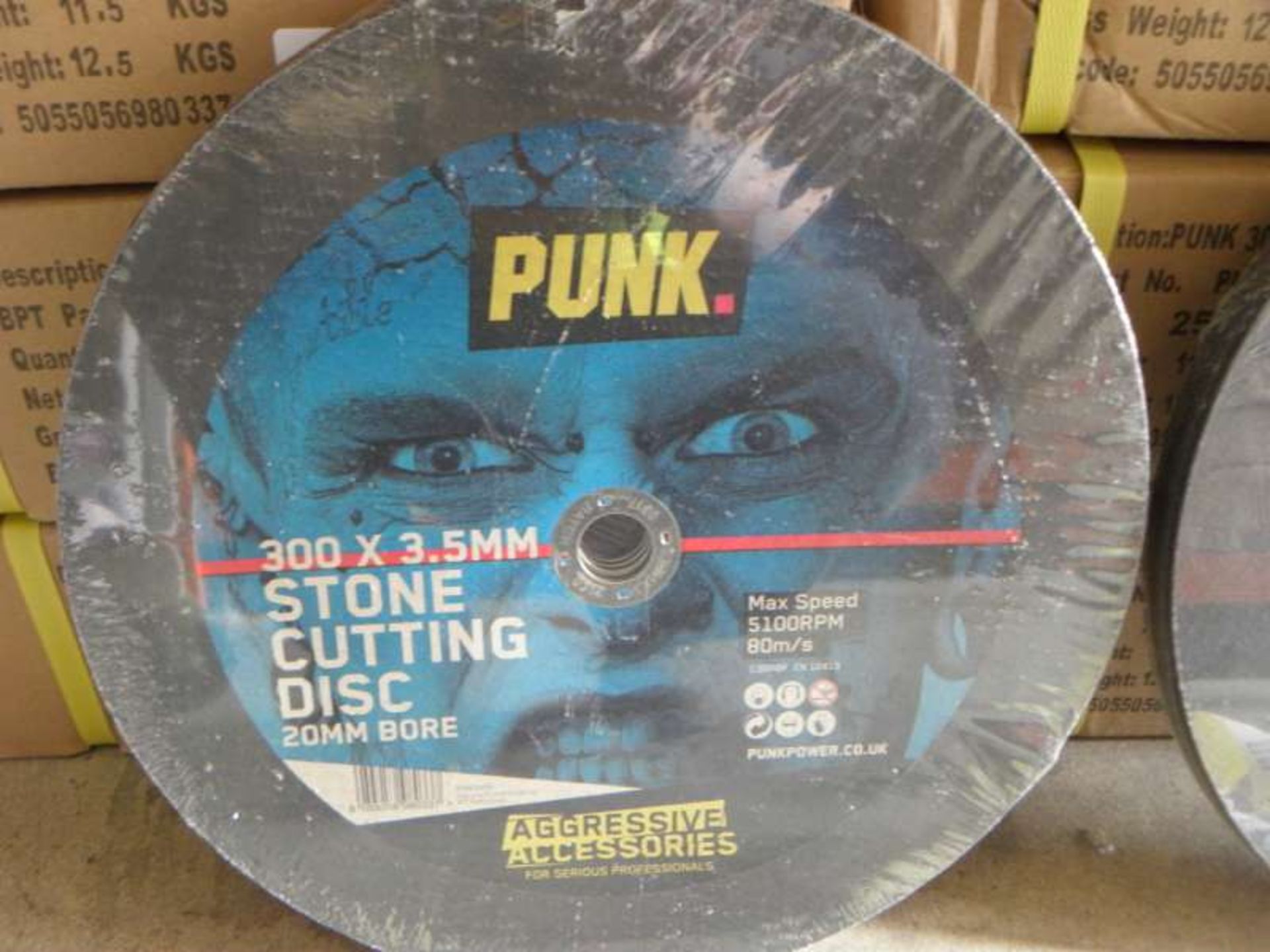 200 X PUNK 300 MM STONE CUTTING DISCS IN 8 BOXES