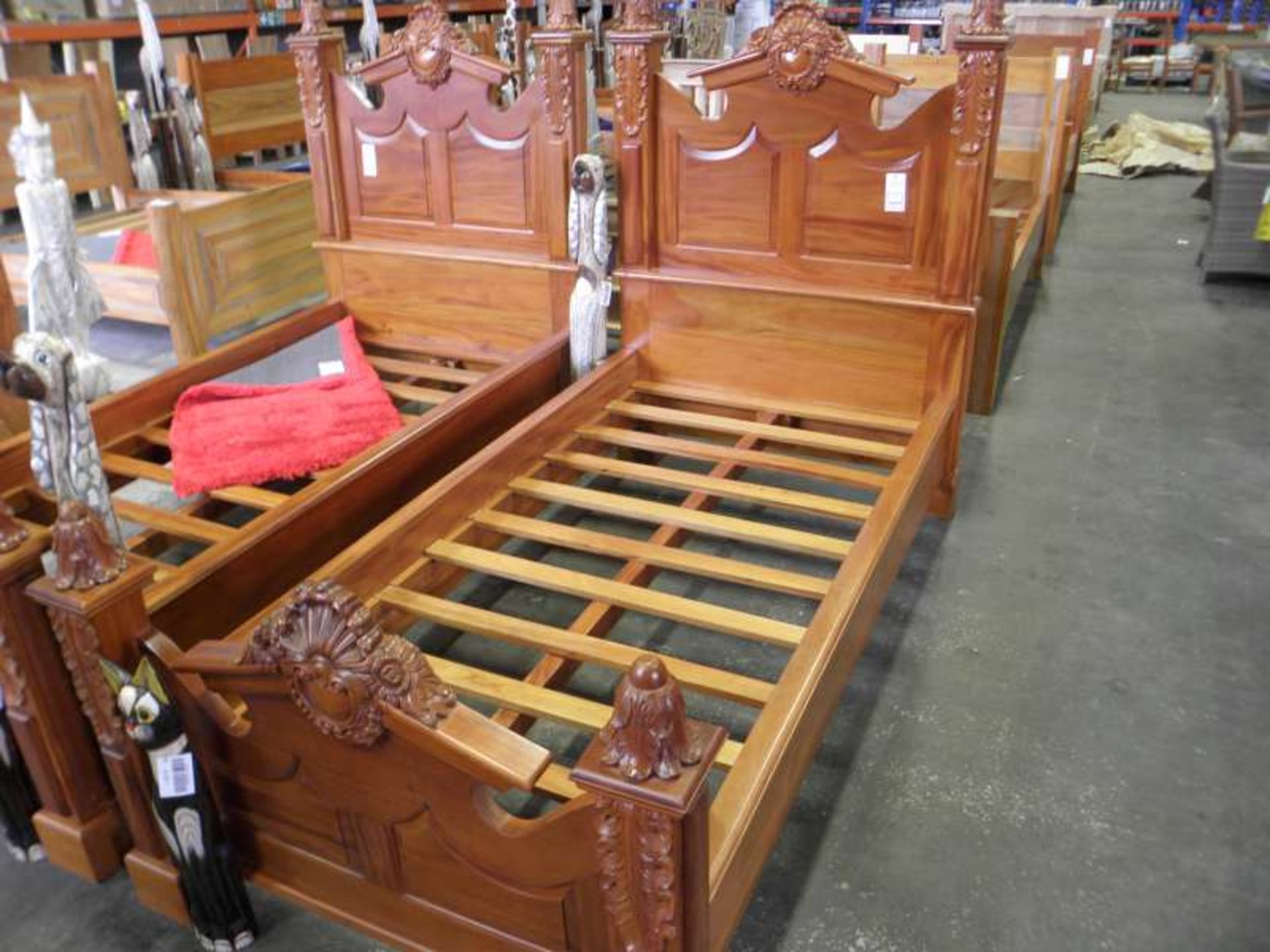 SOLID WOOD MAHOGANY SINGLE BED