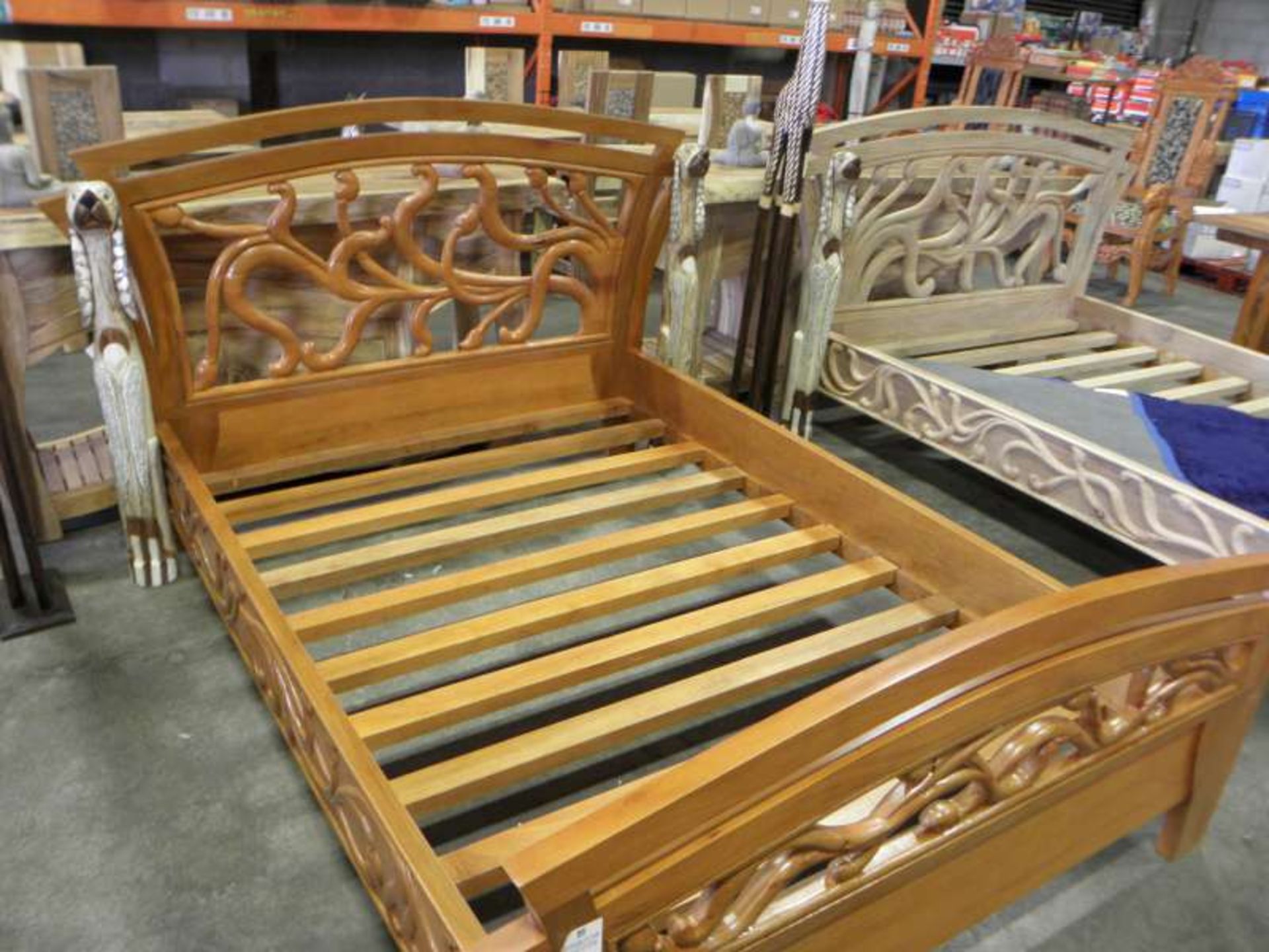 SOLID WOOD MAHOGANY DOUBLE BED