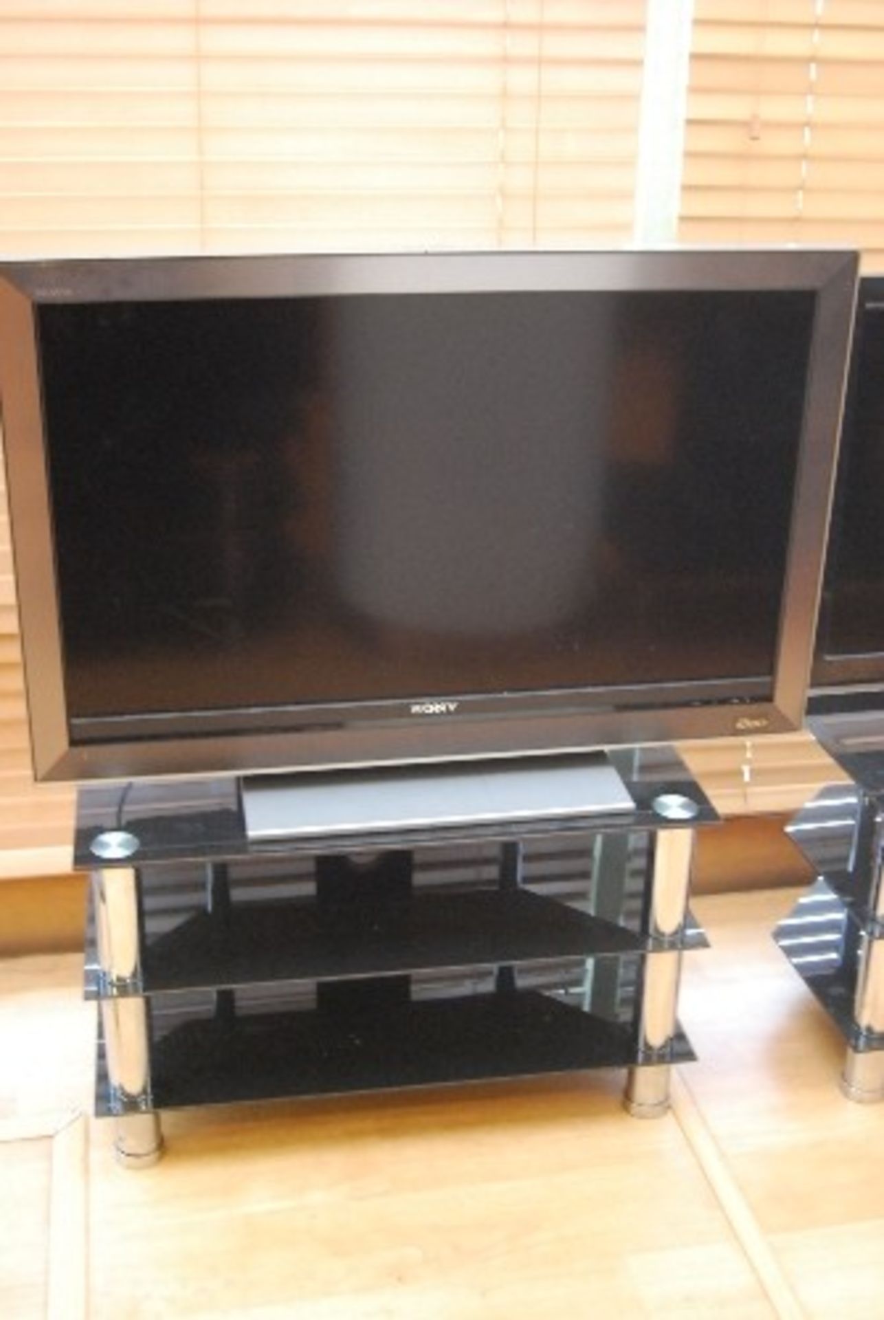 Sony Bravia KDL-40W3000 LCD television with television table (no remote)