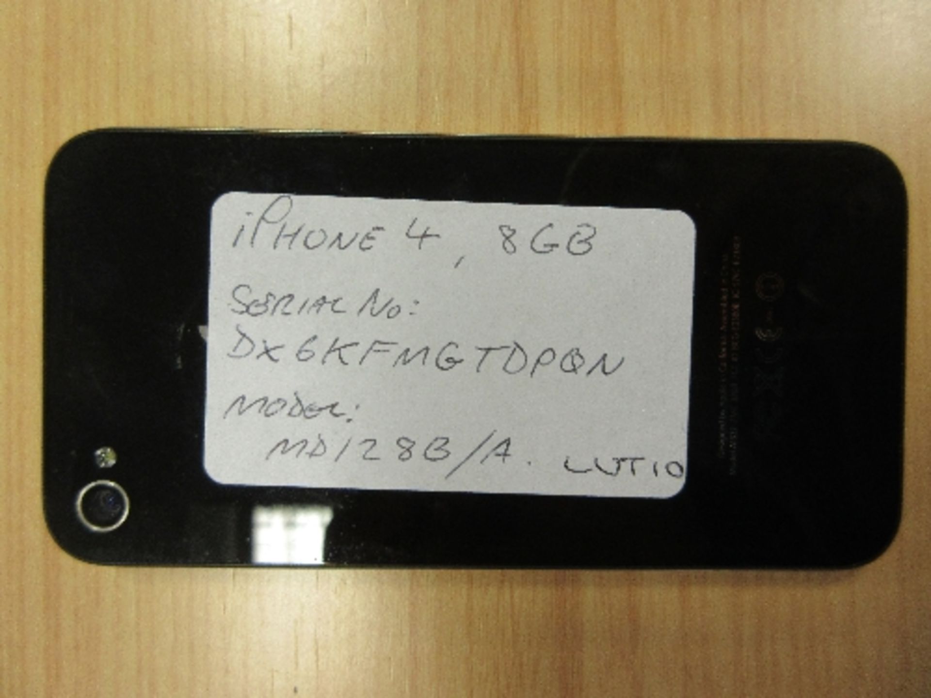 iPhone 4, 8GB, Serial No. DX6KFMGTDPQN, Model MD128B/A - Image 2 of 2