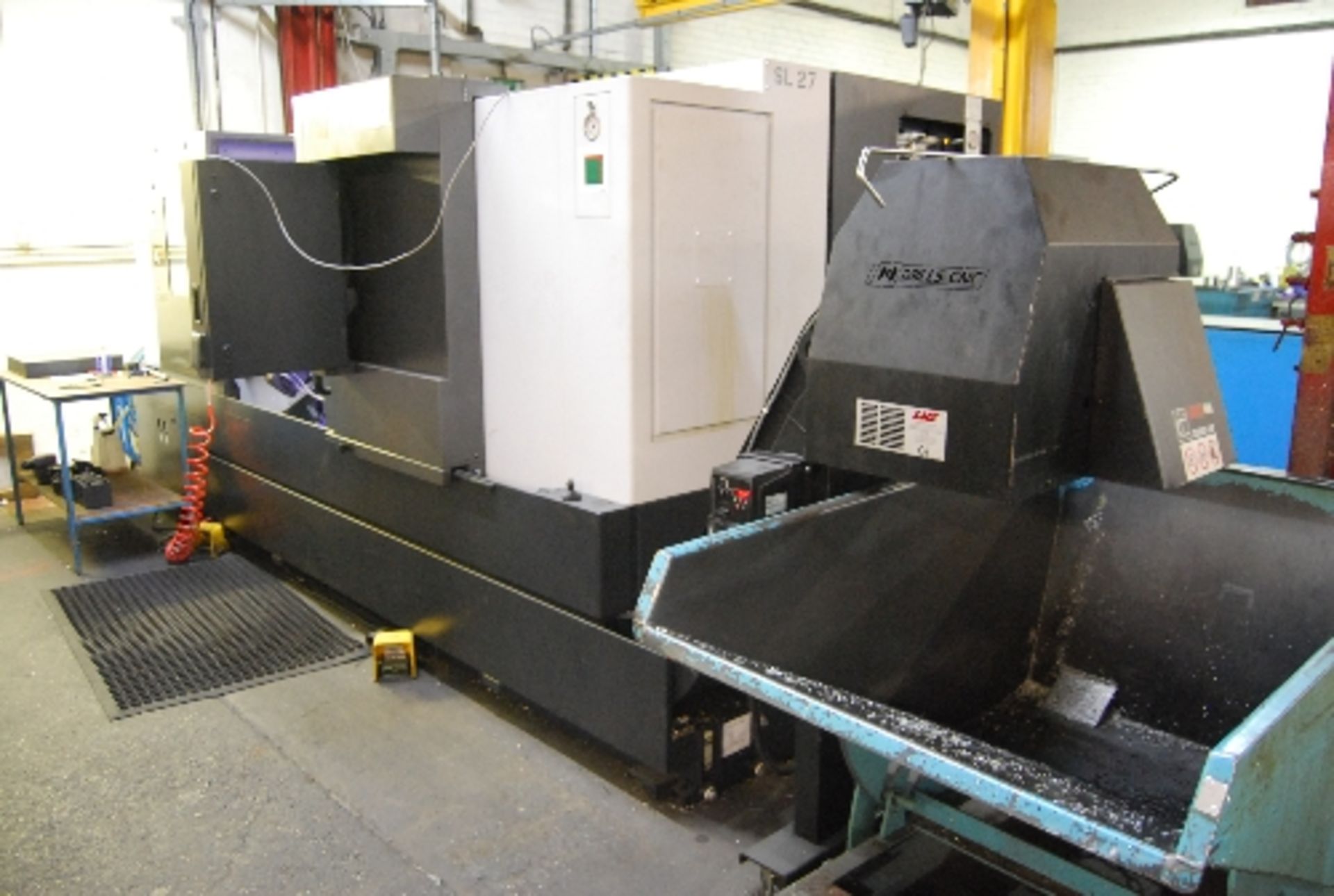 Doosan Puma 3100LM CNC horizontal turning centre, serial no: ML0117-000152 (year of manufacture - Image 7 of 8