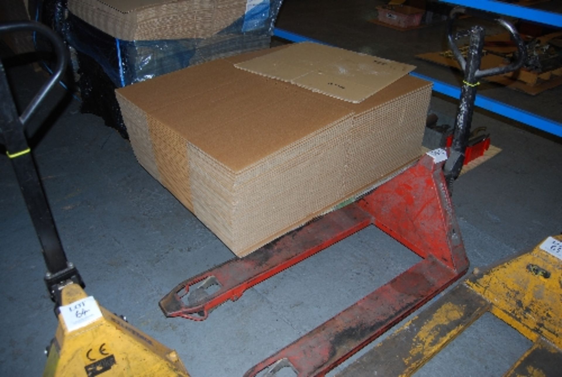 Pallet truck