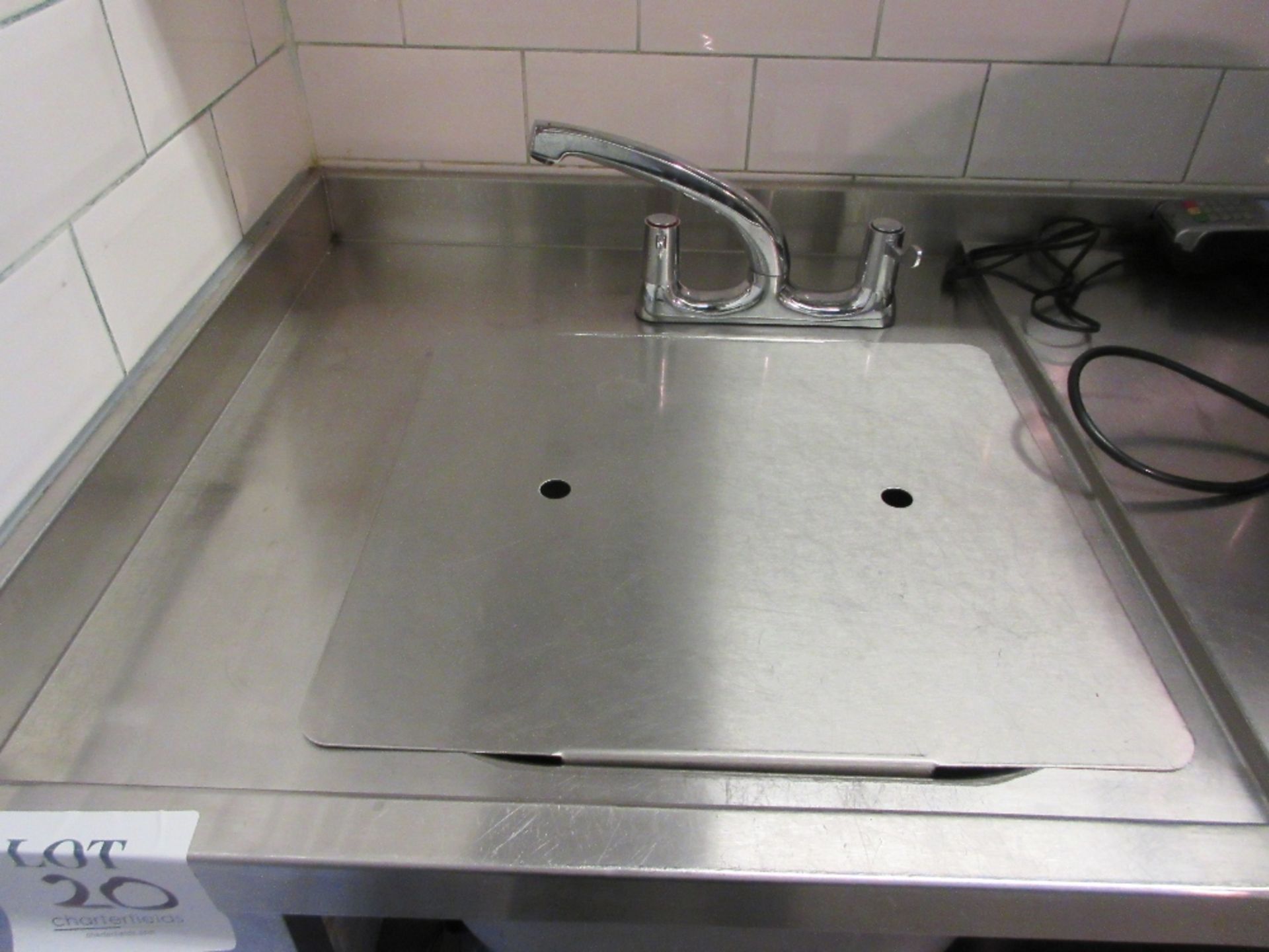 Stainless steel single bowl basin incorporating mixer tap, worktop 227cm x 66cm approx, with shelf - Image 3 of 4