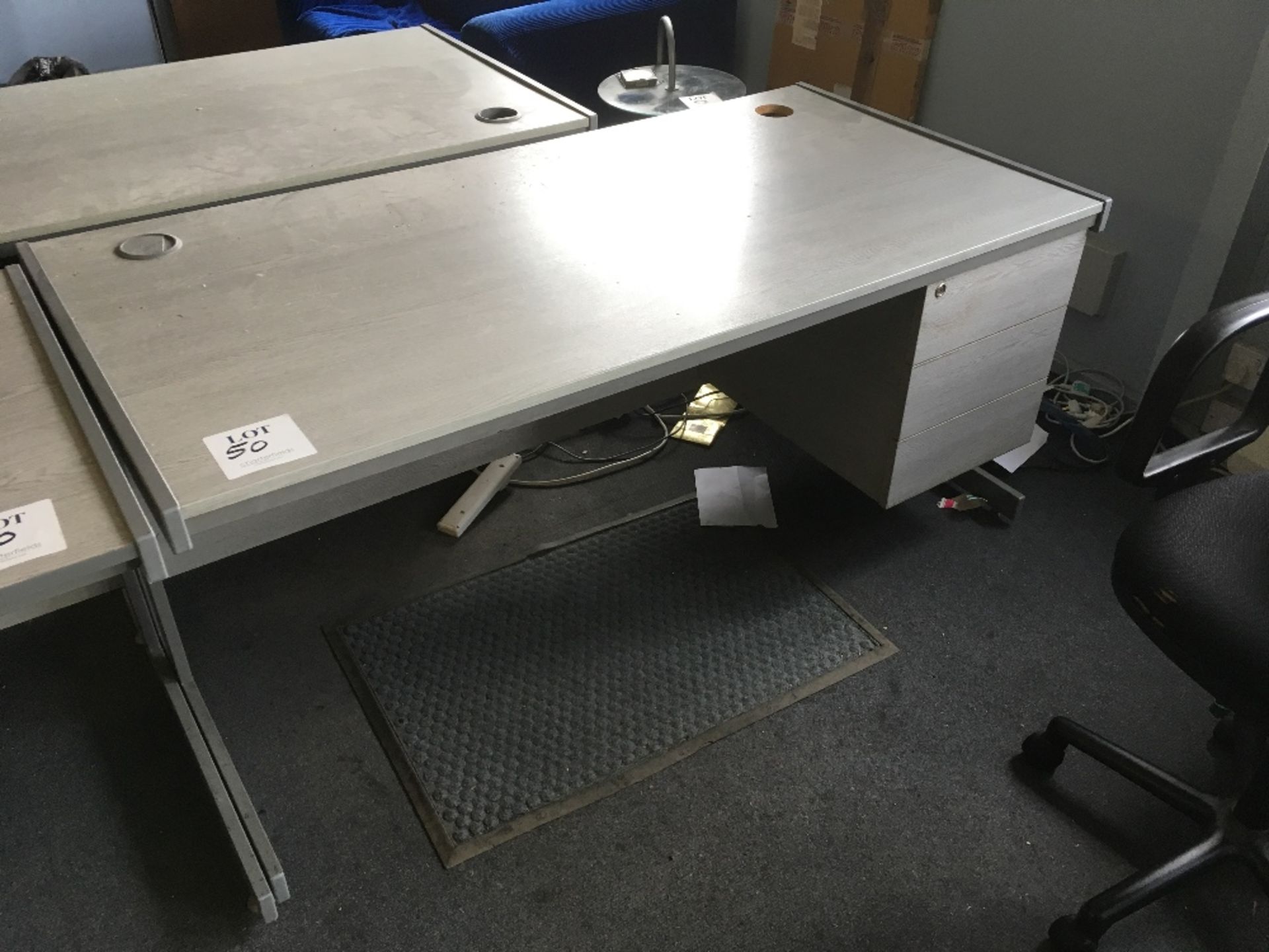2 - 3 drawer standard desks (colour grey). 1 - Cantilever printer stand - Image 2 of 3