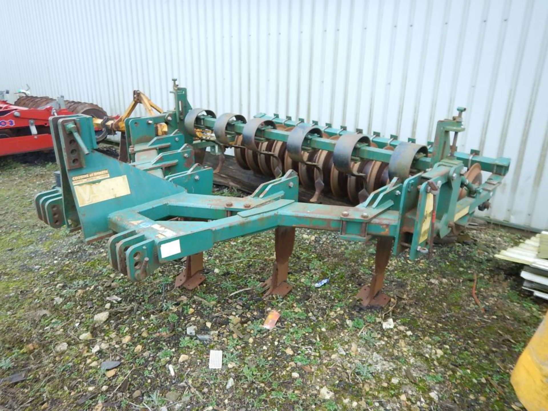 Cousins V Form Soil Loosener mounted 5leg sub-soiler with press Serial No: 2005029 Model No: - Image 2 of 4
