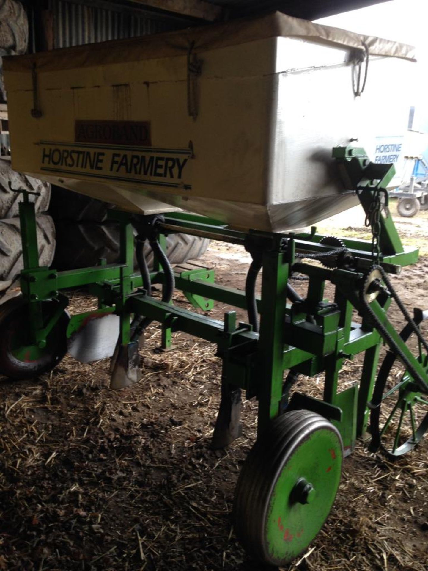Horstine Farmery front mounted fertiliser applicator for 72' beds - Image 2 of 3