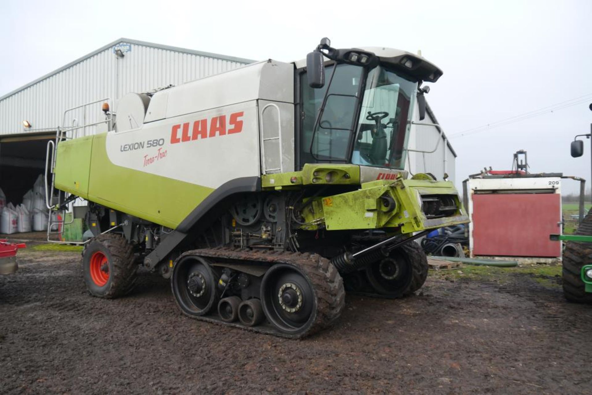 2004 CLAAS Lexion 580 Terra-Trac COMBINE HARVESTER Fitted with Claas Vario V900 Auto-Contour